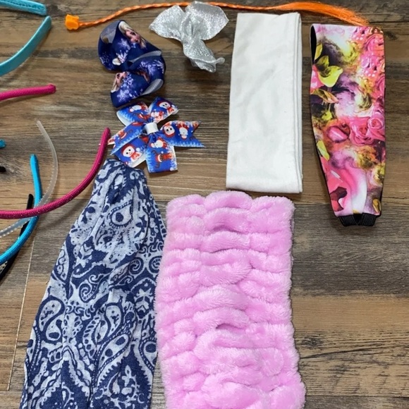 Girl's Large Hair Accessory Bundle! - Picture 2 of 9